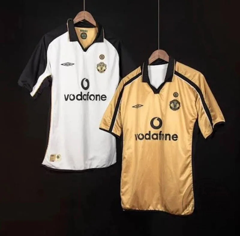Manchester United 2001-2002 Centenary Reversible Football Jersey